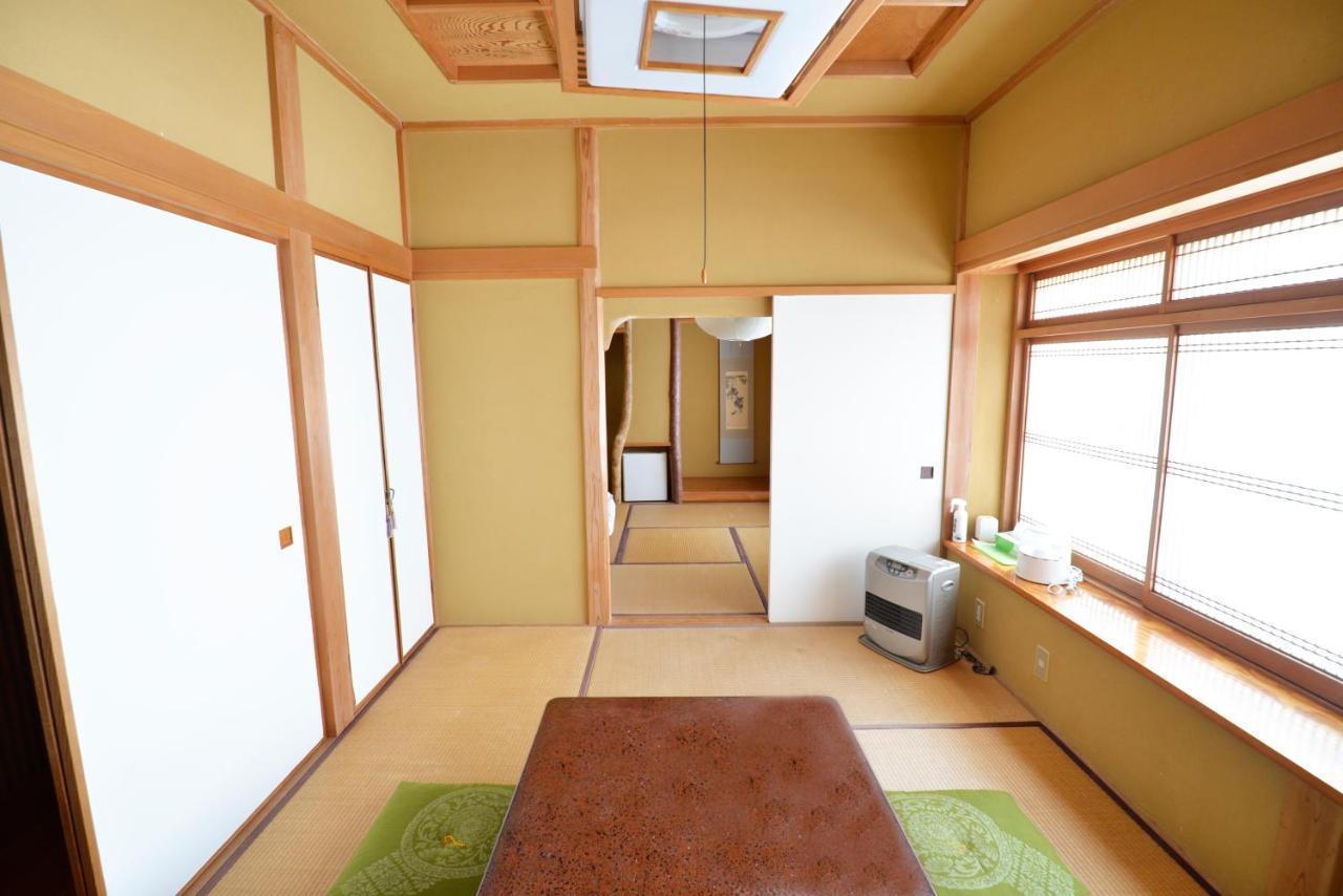 Fwa Guest House Фуджиномия Екстериор снимка